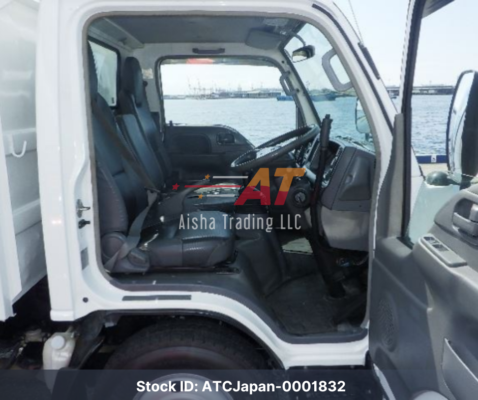 2011 Isuzu Elf Truck